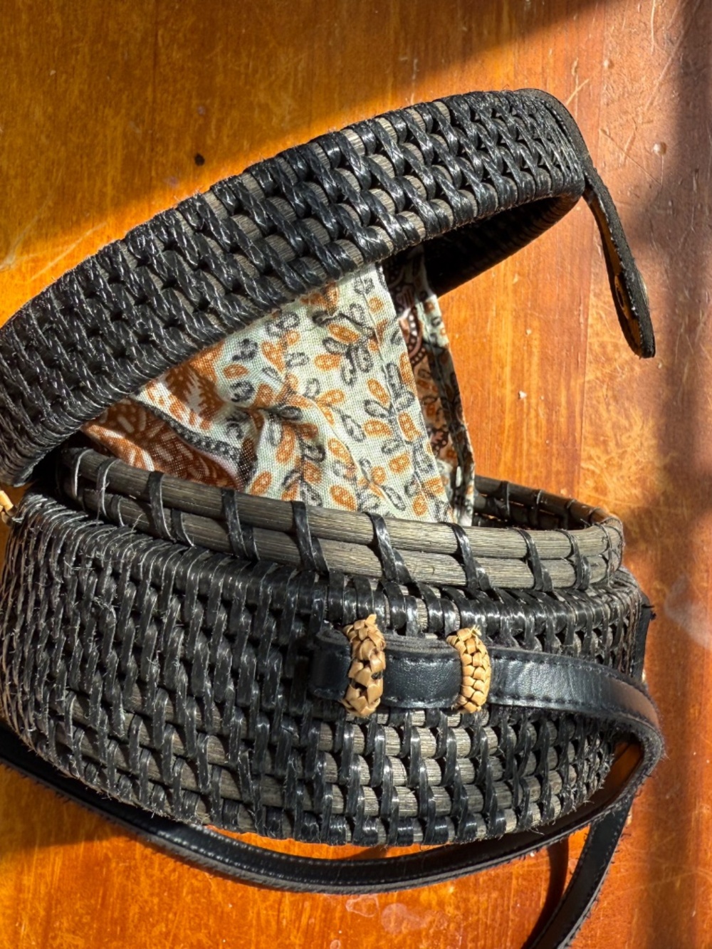 Collection XIIX Round Rattan Woven Black Crossbody Bag EUC